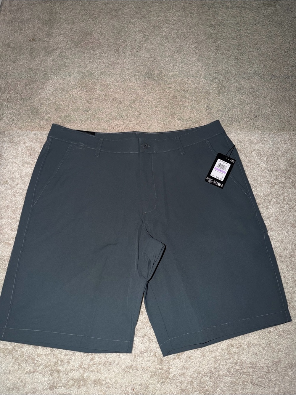 NWT Under Armour Men's Charcoal Flat Front Performance Shorts Grey/Blue